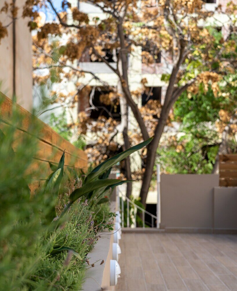 Фото Nemeseos 82m² homm Apartment with Roof Garden and Pool