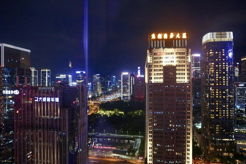 Фото Crowne Plaza Shenzhen Futian