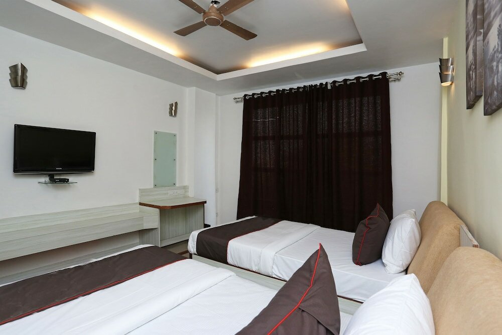 Фото Collection O 186 Hotel Triple C