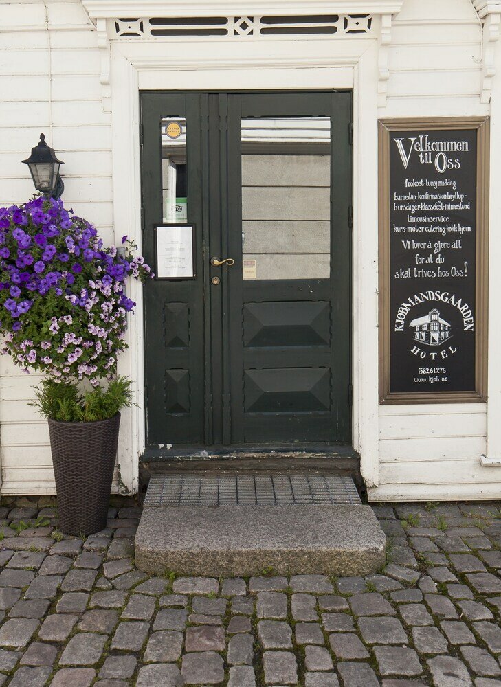 Фото Kjøbmandsgaarden Hotel