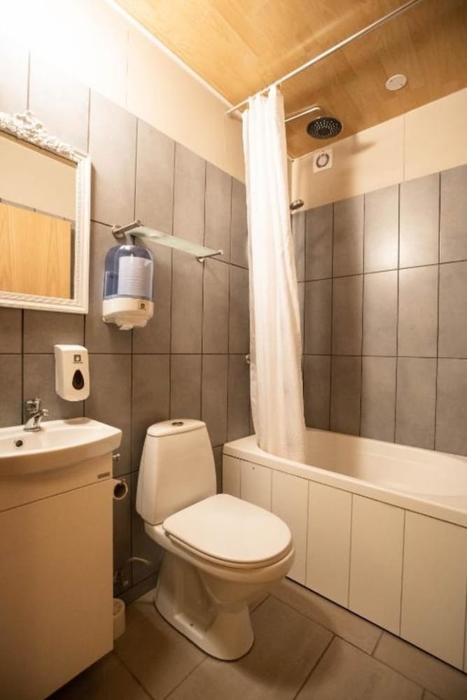 Фото Litlabjarg Guesthouse