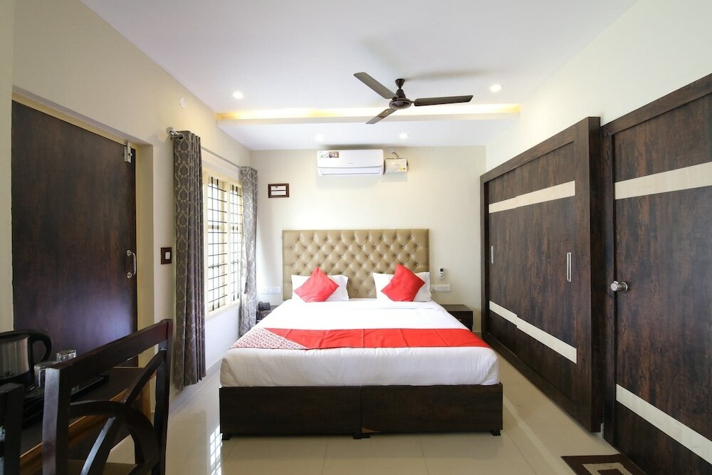 Фото Oyo 28093 Royal Sand