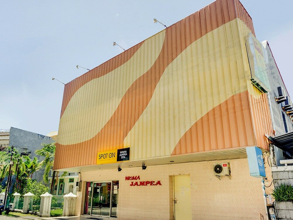 Фото Spot On 2214 Wisma Jampea