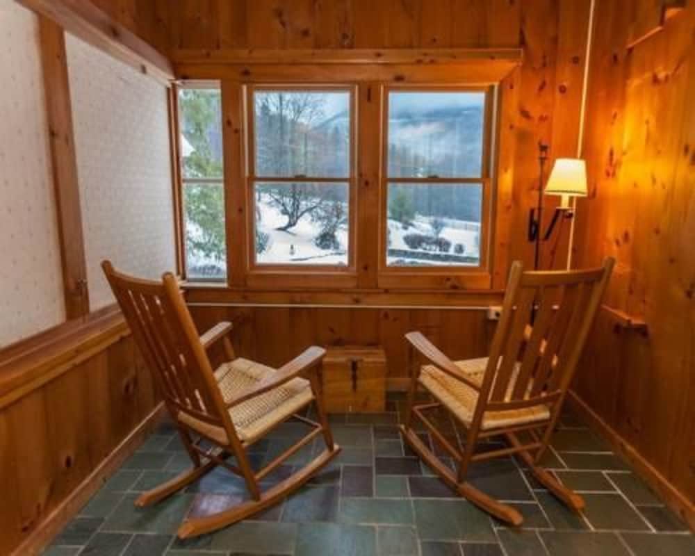 Фото Arlington's West Mountain Inn