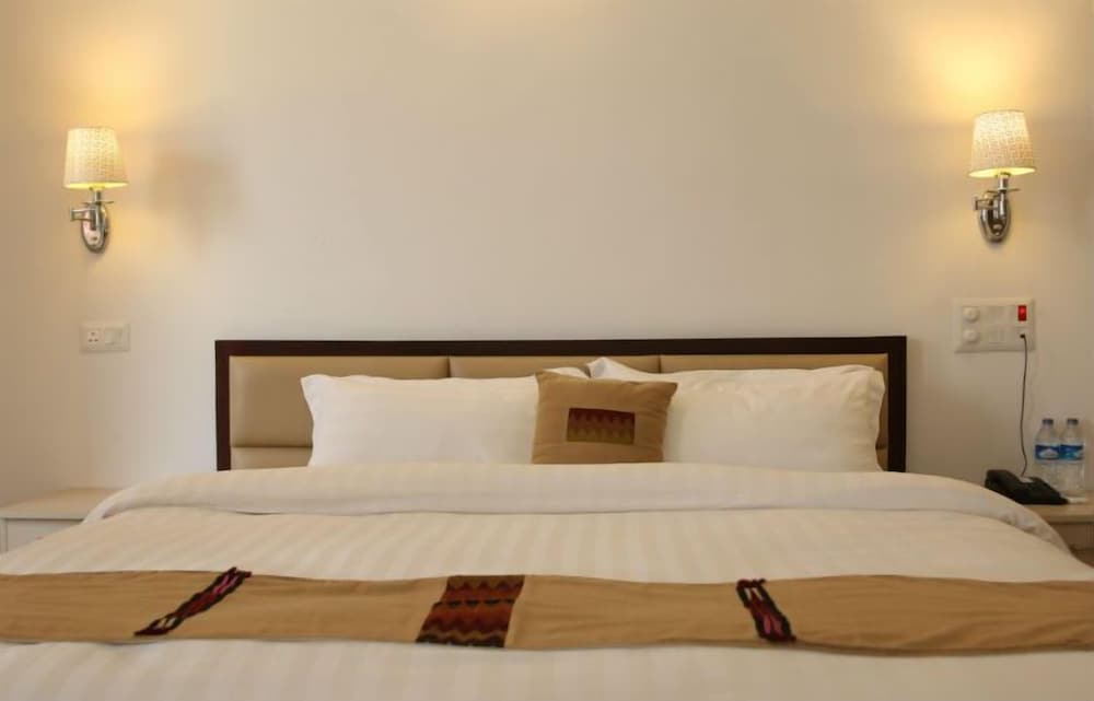 Фото Hotel Saramati