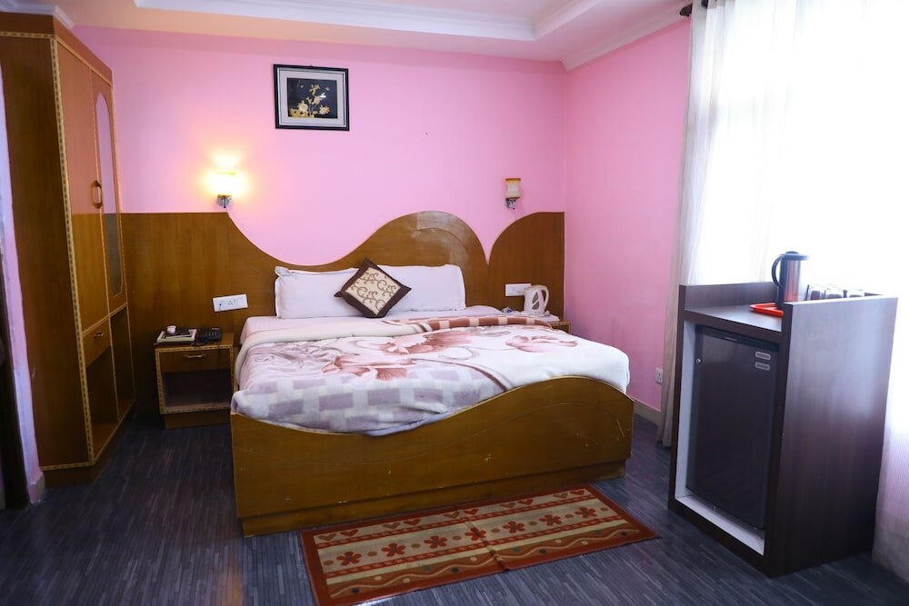 Фото Hotel The Woodz