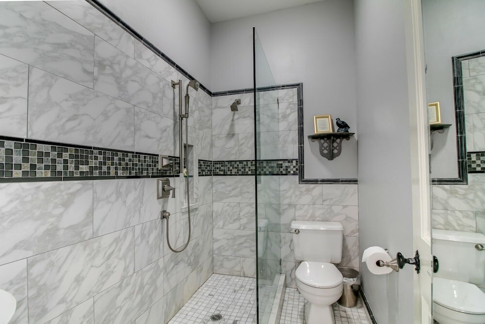 Фото Winchester Inn