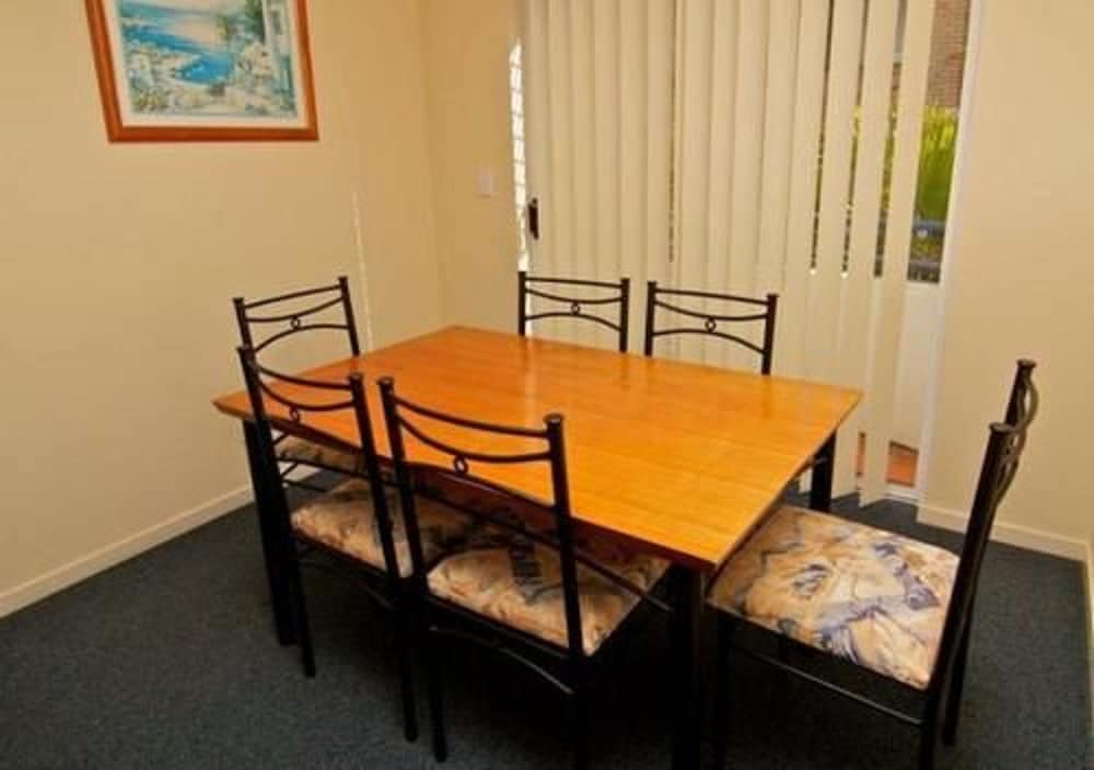 Фото Blue Water Bay Luxury Villas