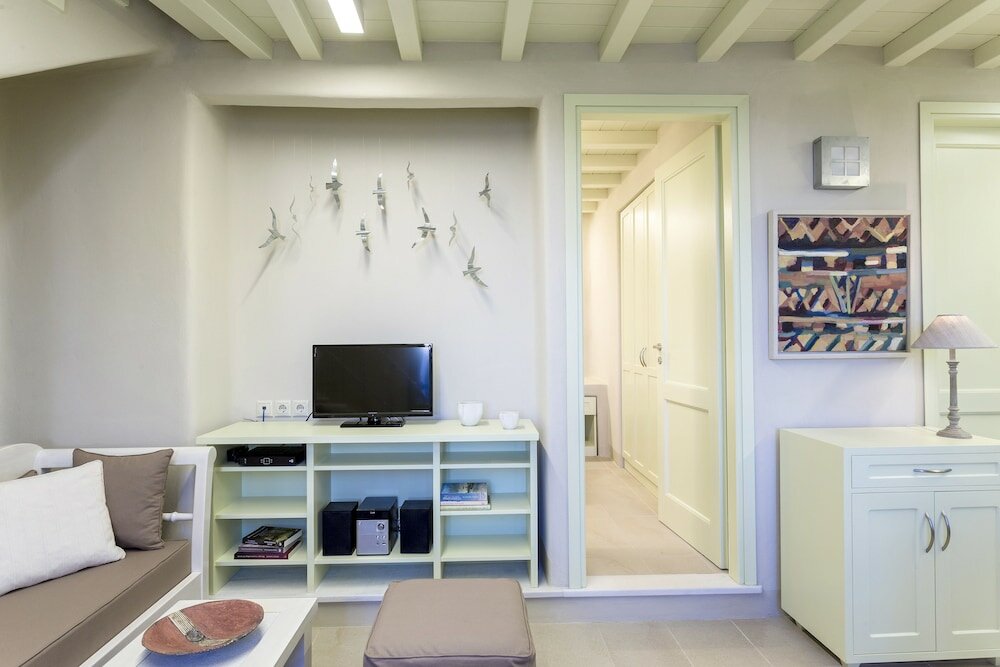 Фото Crossroads Inn