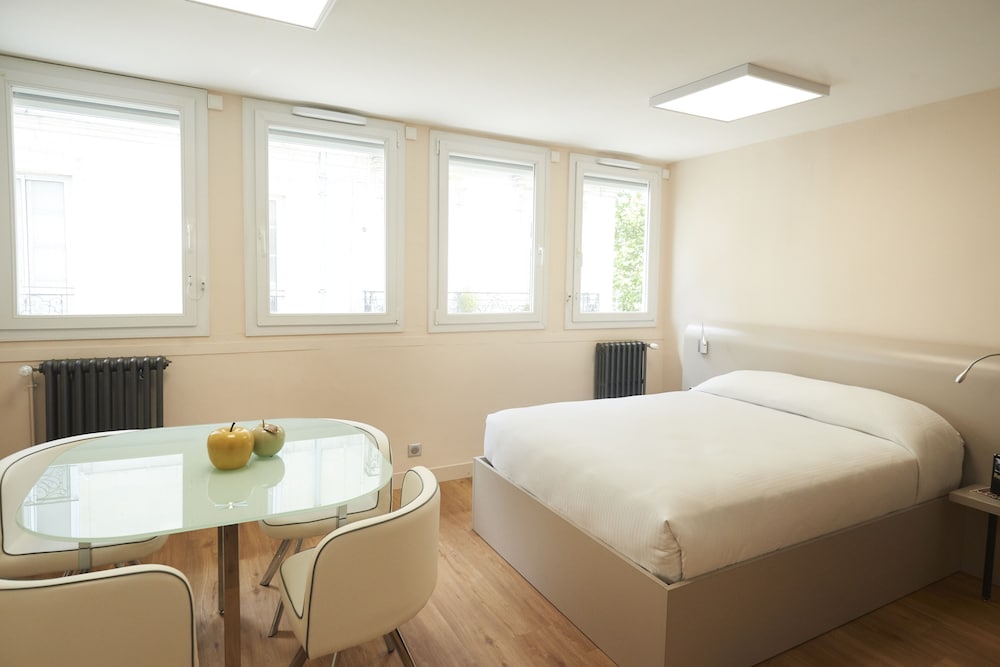 Фото Le Petit Duquesne