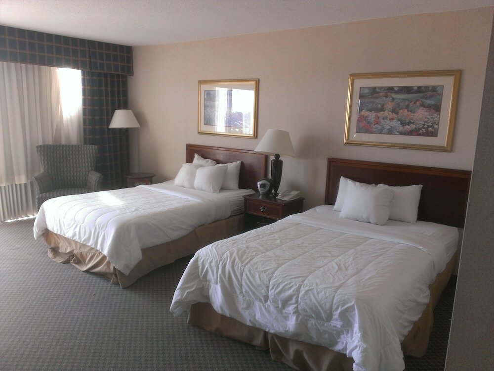 Фото Hotel I-64 Richmond