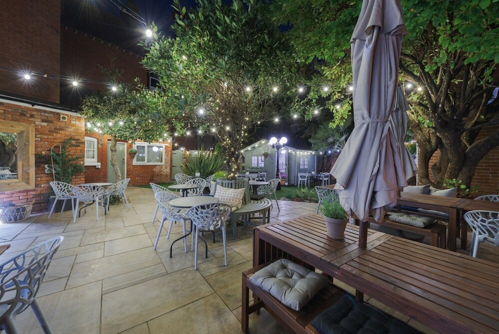 Фото Florence Gardens Hotel & Restaurant