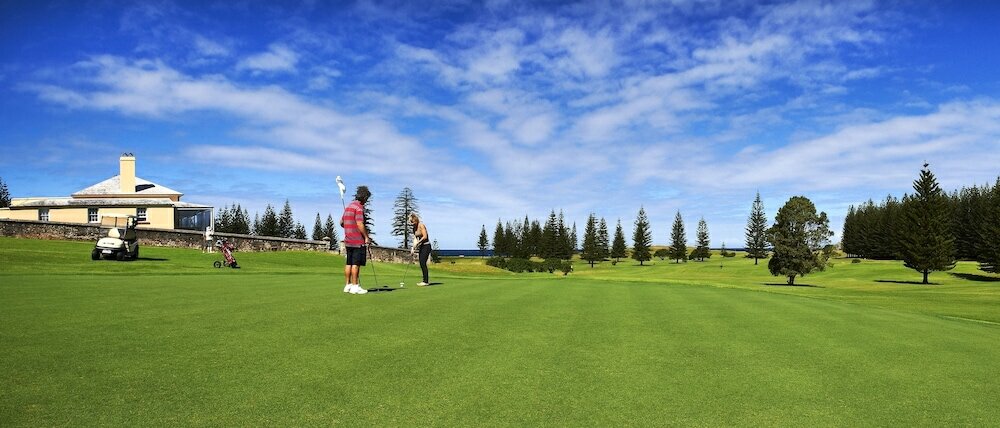 Фото Islander Lodge Apartments