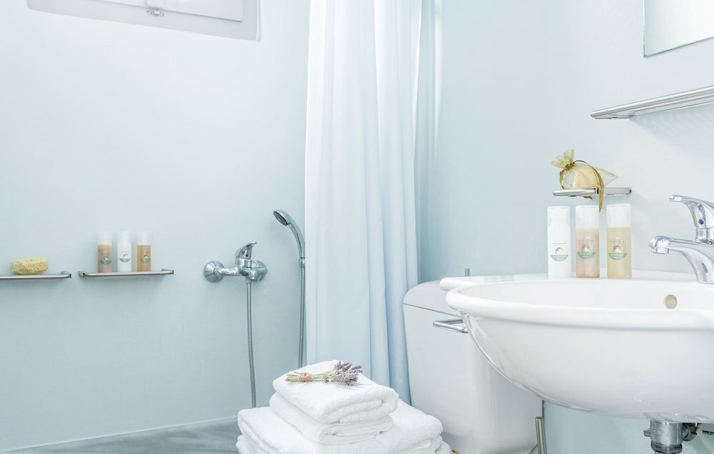 Фото Crossroads Inn