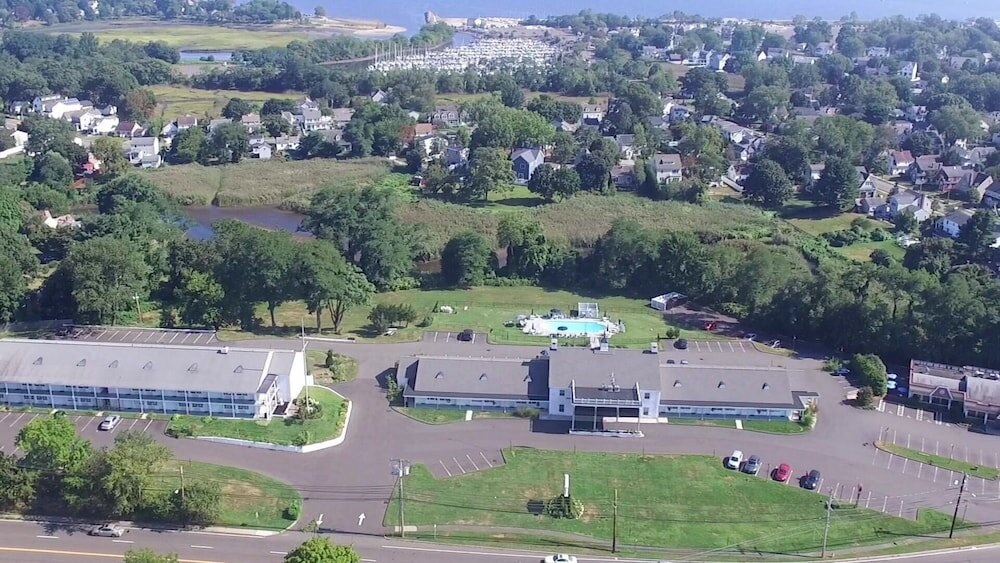 Фото The Circle Hotel Fairfield