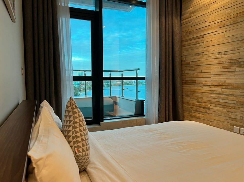 Фото Апартаменты Fairview Luxury