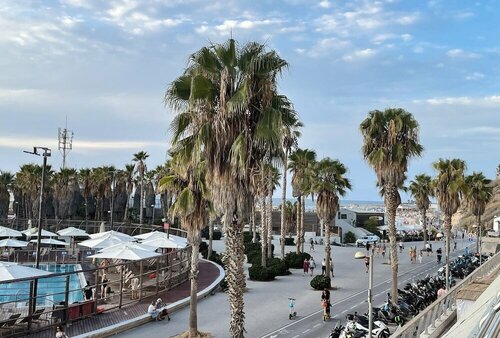 Гостиница Marina Beach Hotel в Тель-Авиве