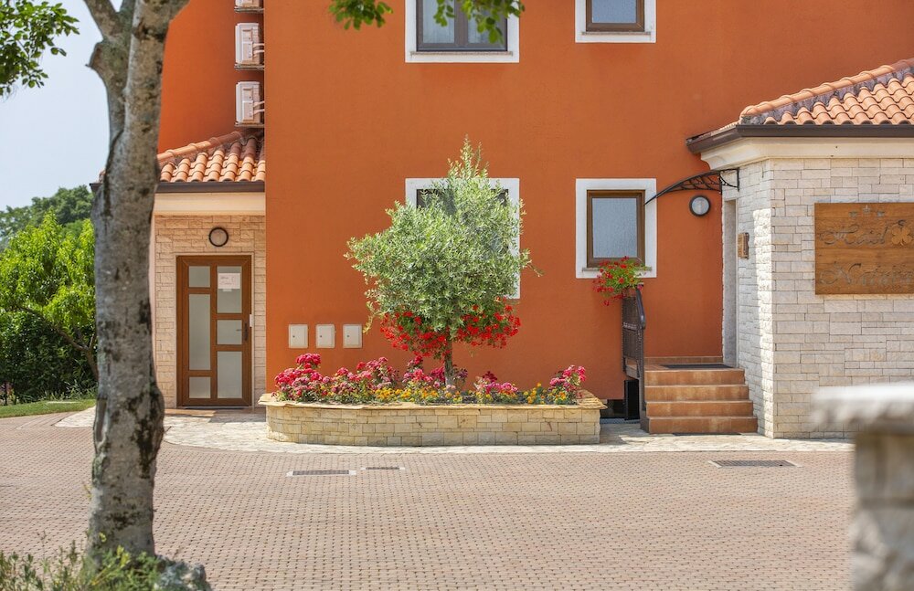 Фото Hotel Natura