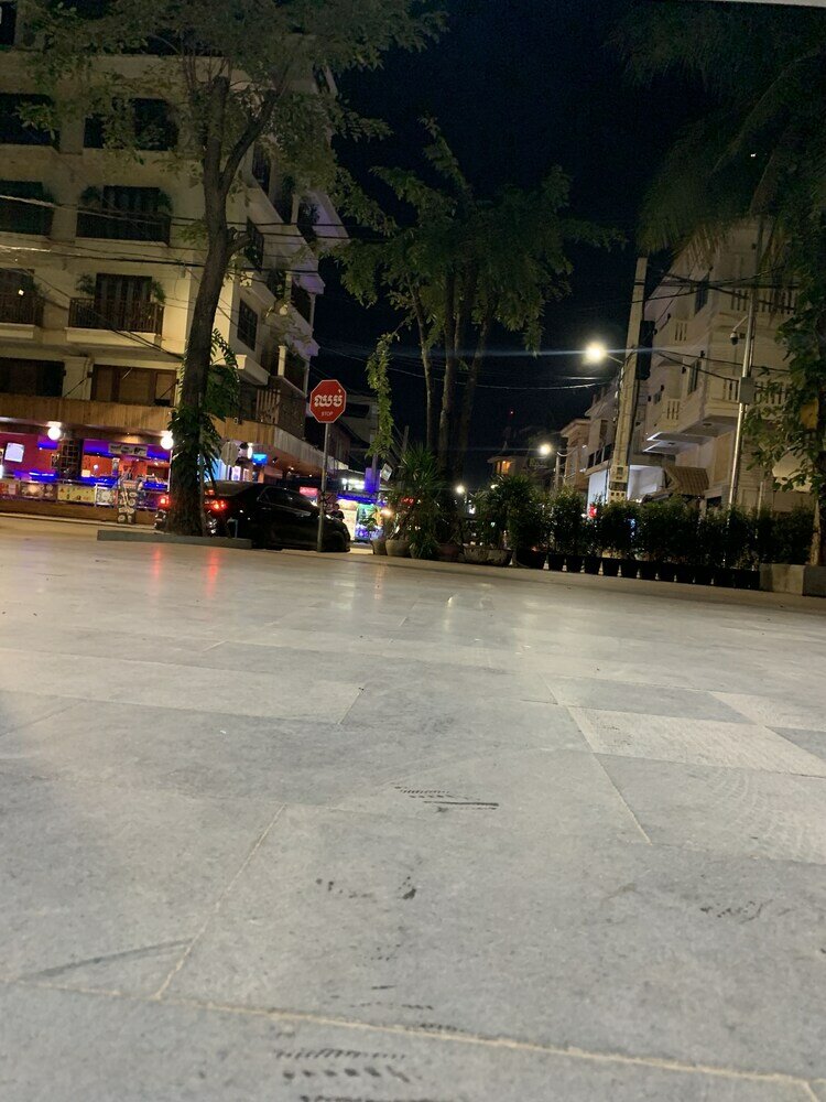 Фото Nico's Hotel and Sky Bar