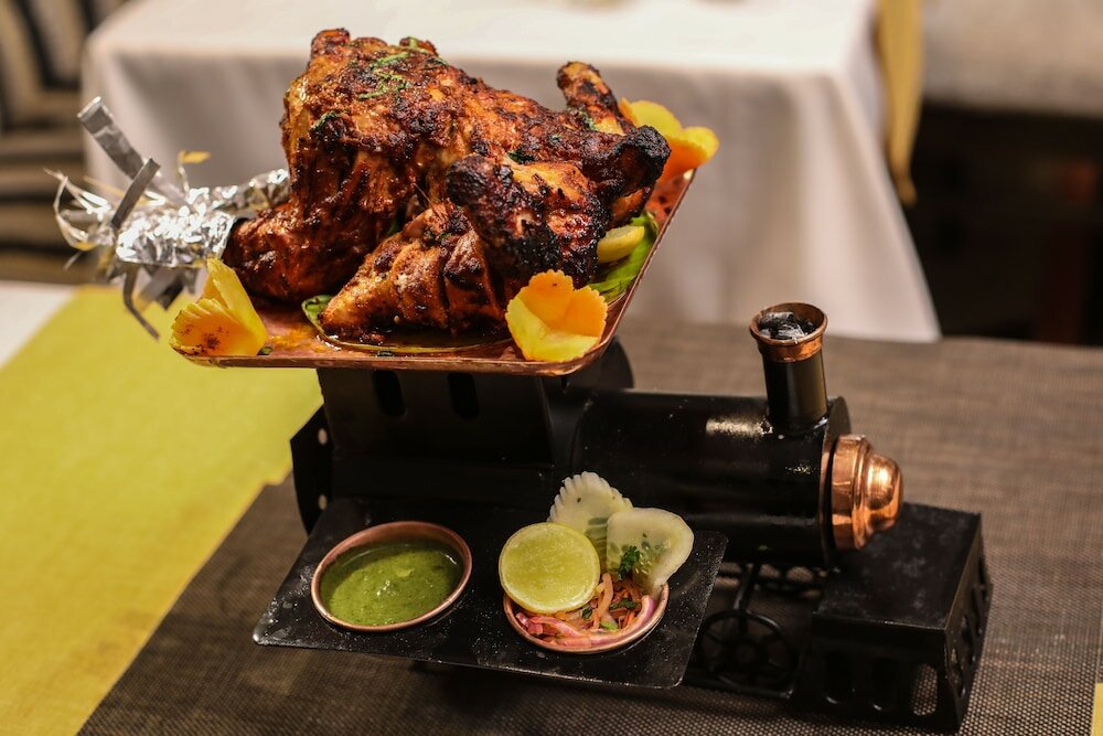 Фото Fariyas Hotel