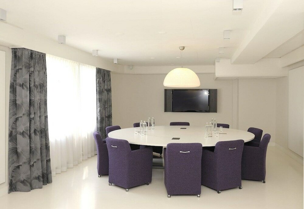 Фото Postillion Hotel Utrecht Bunnik