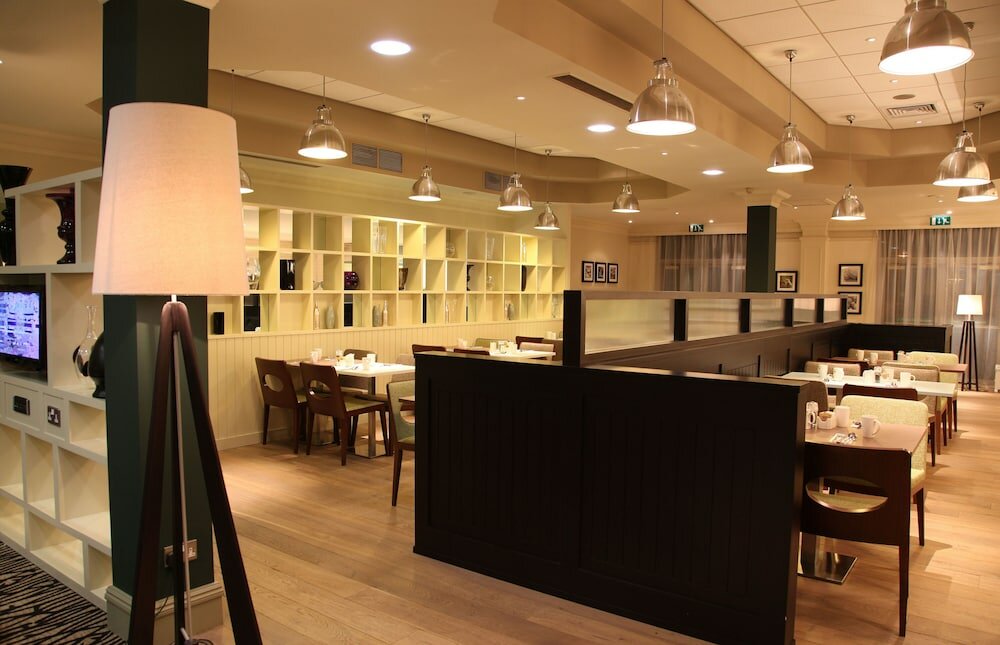 Фото DoubleTree by Hilton Glasgow Strathclyde