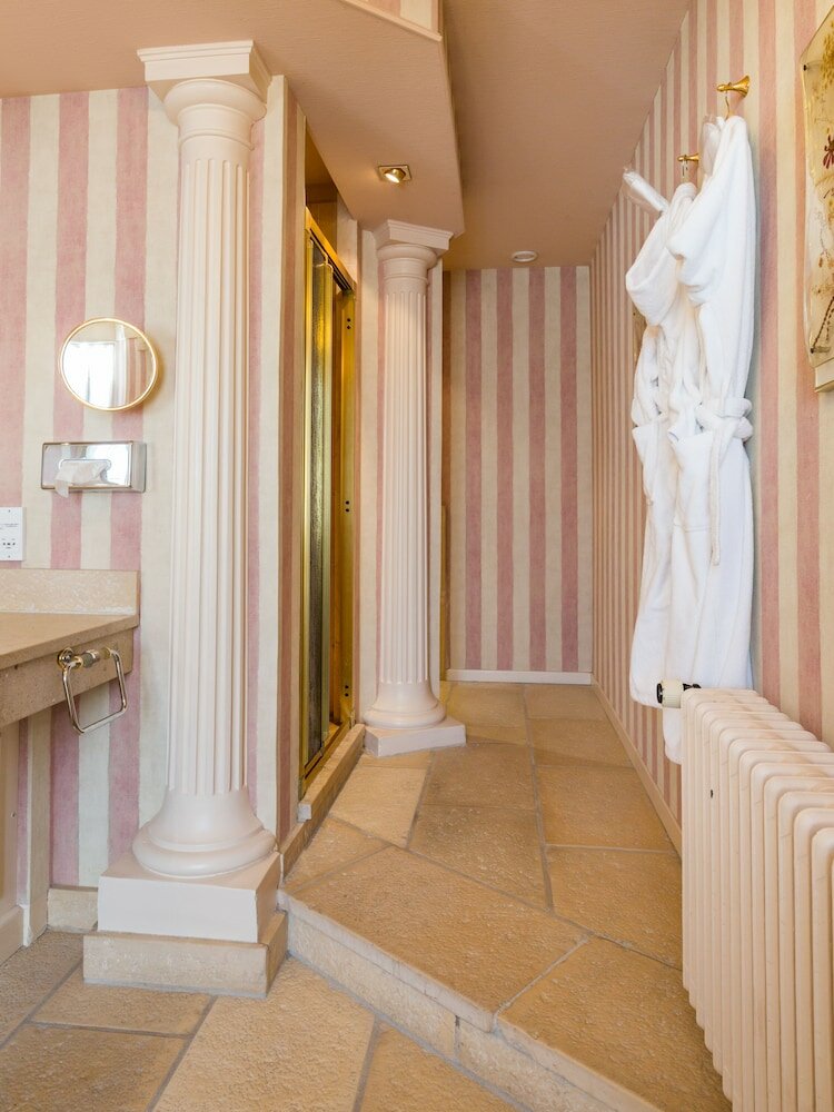 Фото Hostellerie de la Pommeraie by Popinns