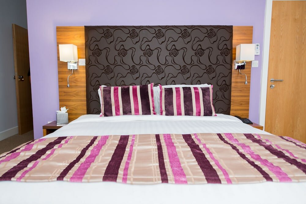 Фото Stanwell Hotel by Mercure