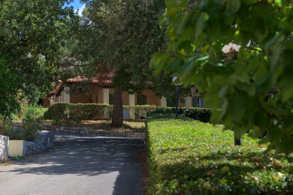 Фото Century Resort