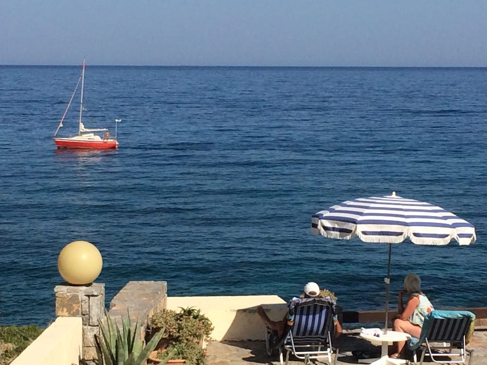 Фото Porto Sisi Hotel Apartments