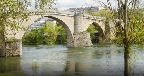 Гостиница Barcelo Ourense в Оренсе