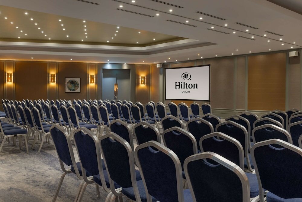 Фото Hilton Cardiff