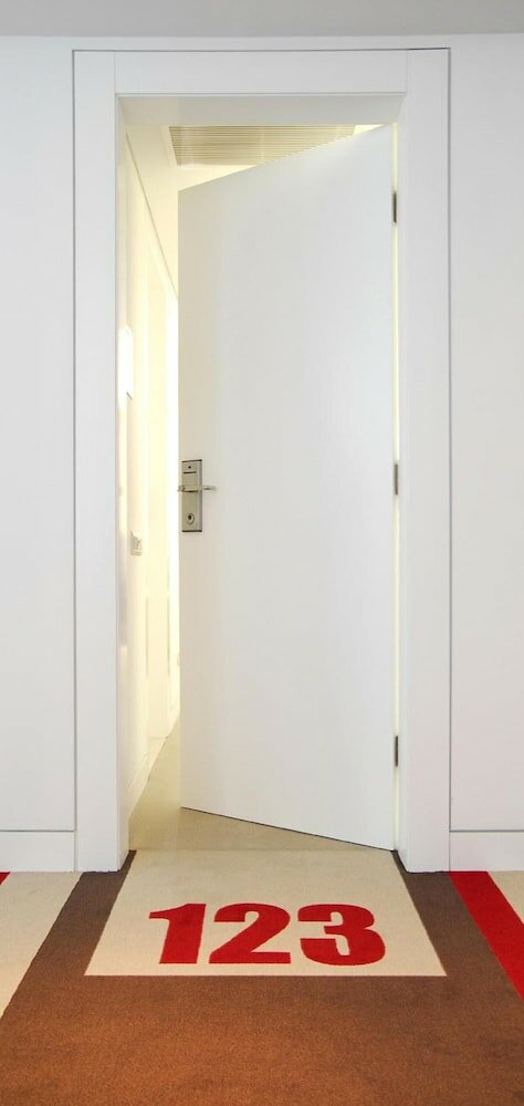 Фото Hotel Jerónimos 8