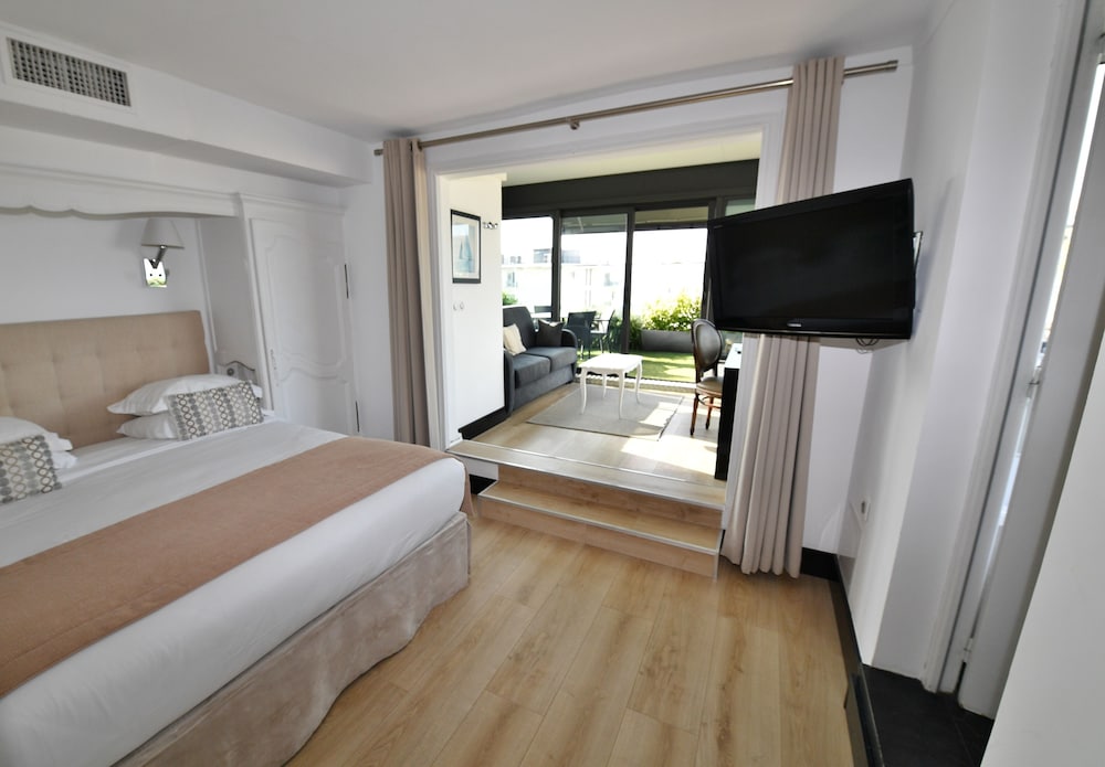 Фото Hôtel de Provence