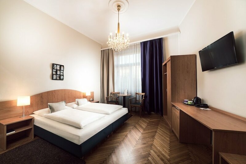 Гостиница Boutique Hotel Donauwalzer в Вене