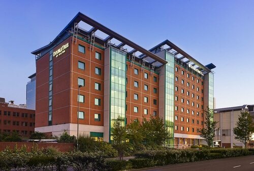 Гостиница DoubleTree by Hilton Hotel Woking