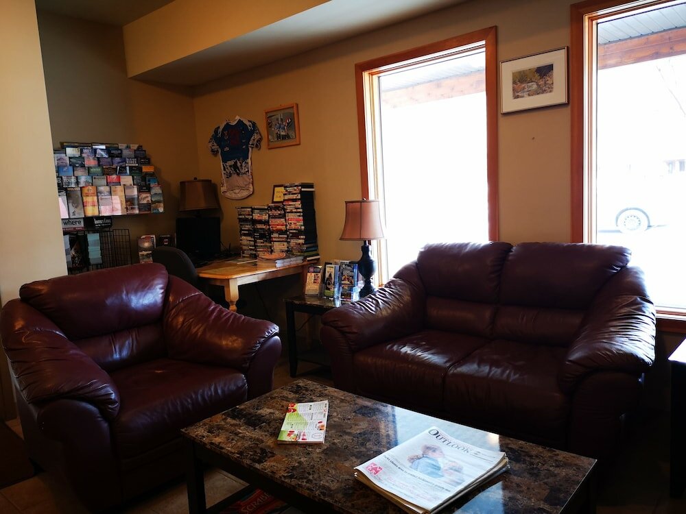 Фото Canadian Rockies Chalets