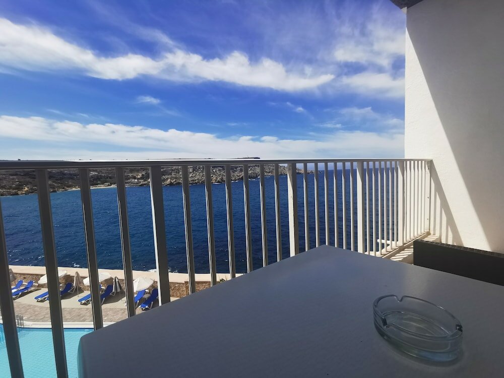 Фото Paradise Bay Resort