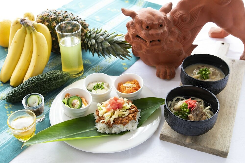 Фото DoubleTree by Hilton Hotel Naha Shuri Castle