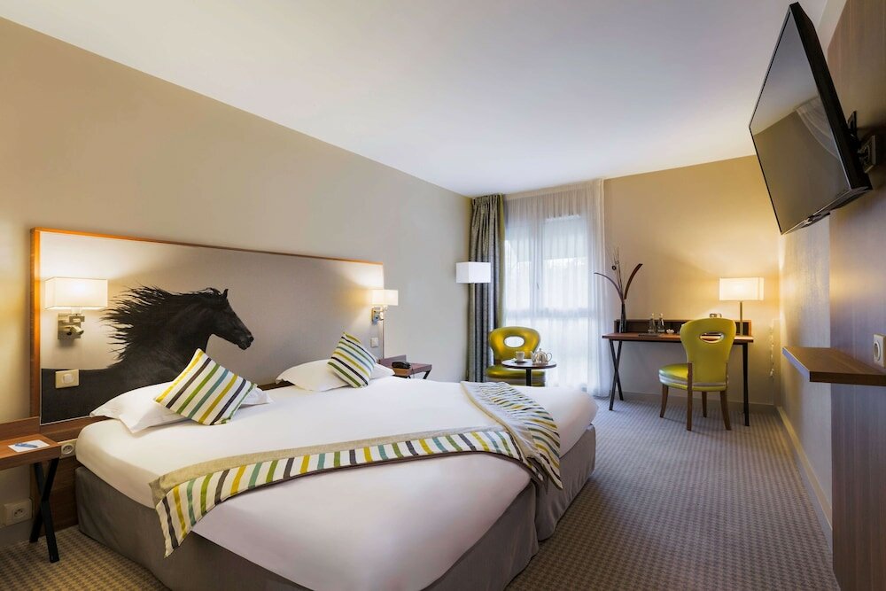 Фото Best Western Plus Hotel Du Parc Chantilly