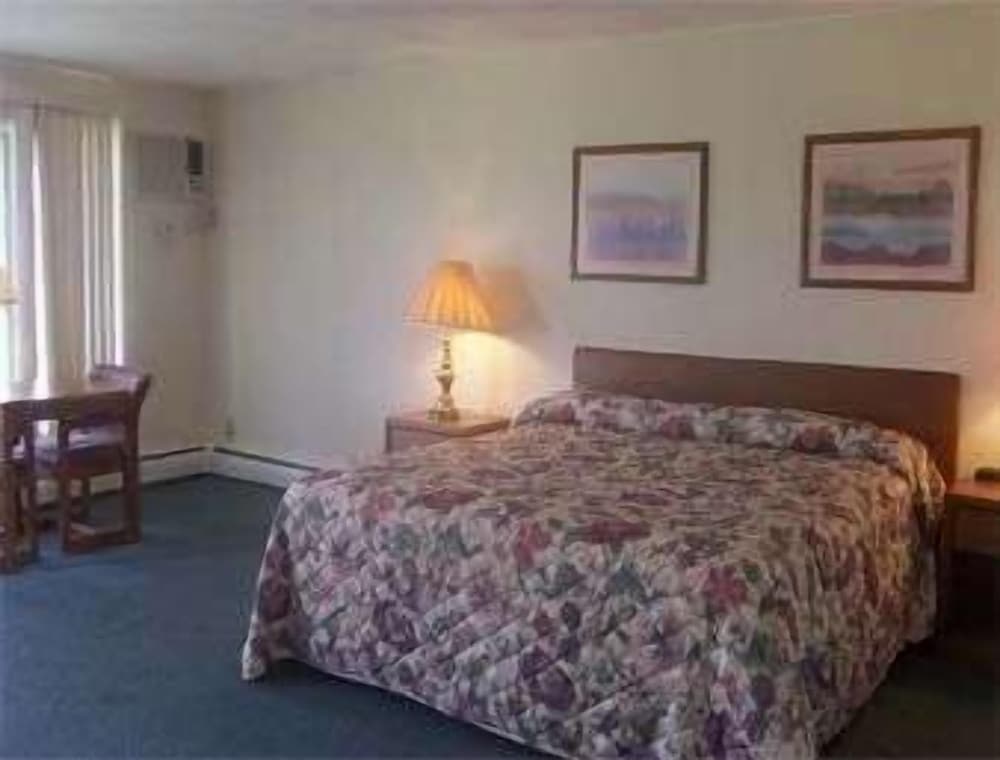 Фото Knights Inn Kirksville