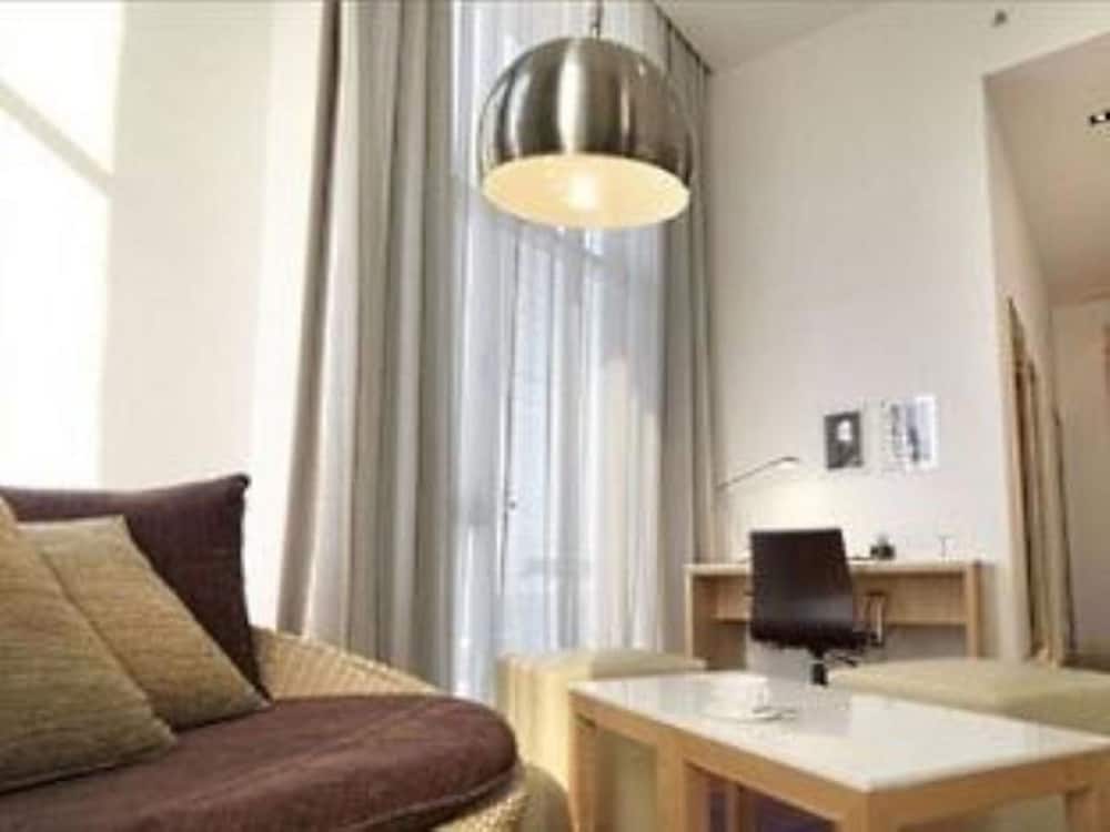 Фото Hotel Capitol Kuala Lumpur