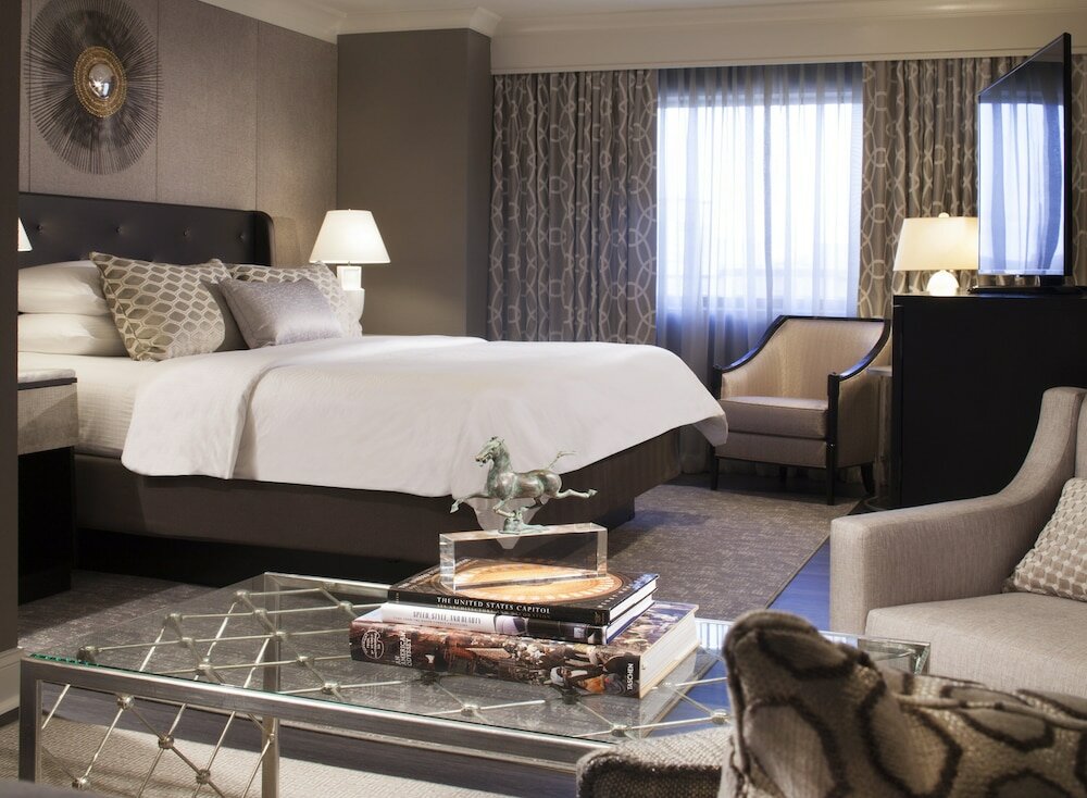 Фото Melrose Georgetown Hotel