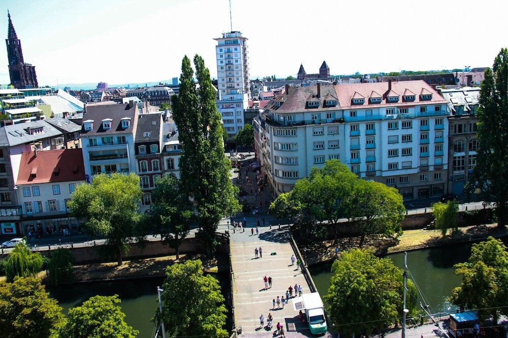 Фото Novotel Strasbourg Centre Halles