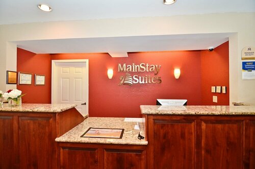 Гостиница Mainstay Suites Knoxville Airport