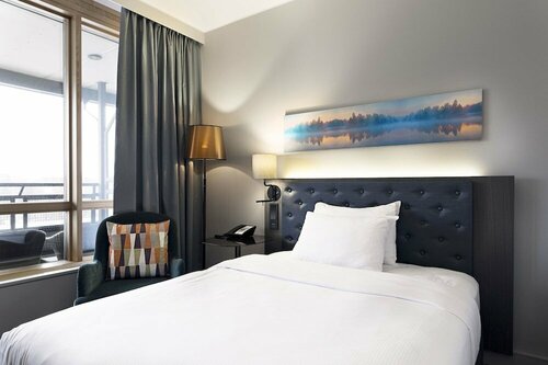 Внешний вид отеля Hilton Helsinki Strand в Хельсинки, фото 4