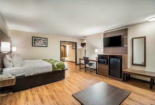 Гостиница Quality Inn & Suites Fort Gordon в Огасте