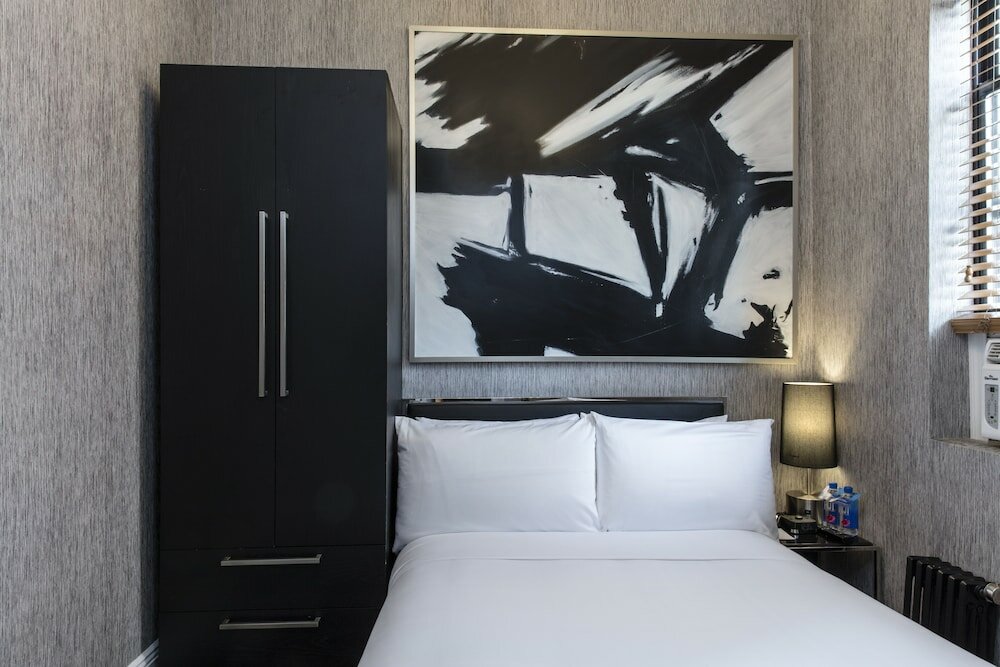 Фото Отель Amsterdam Court