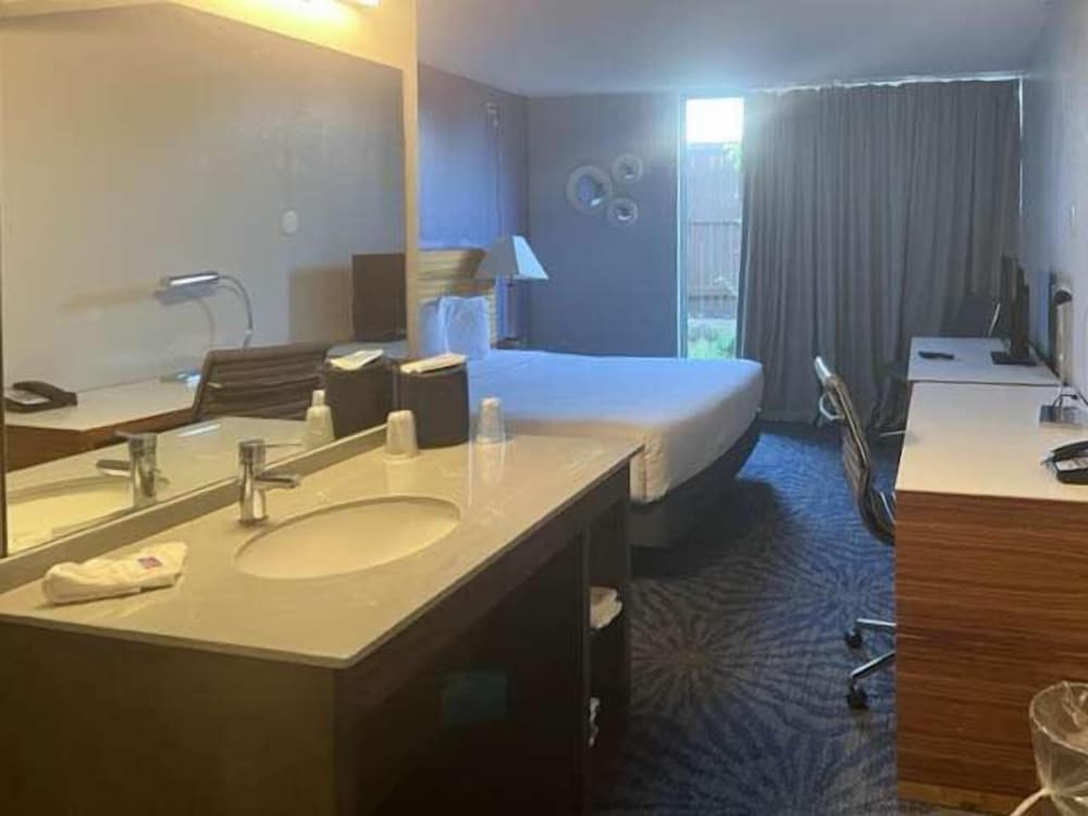 Фото Motel 6 Dallas, Tx – Downtown