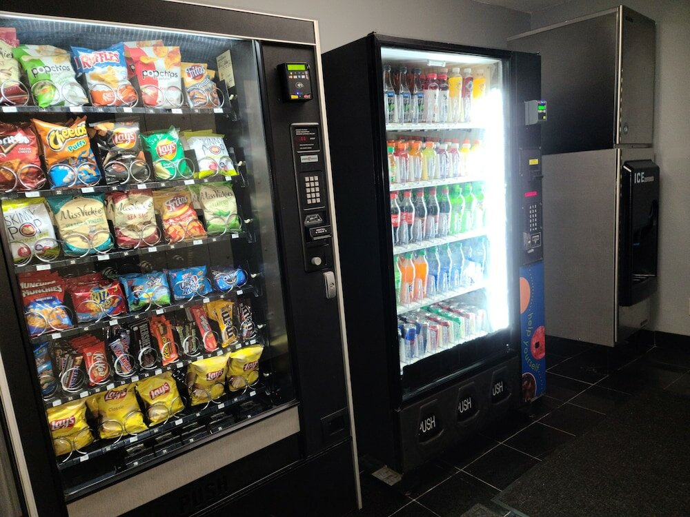 Фото SureStay Plus Hotel by Best Western Plano